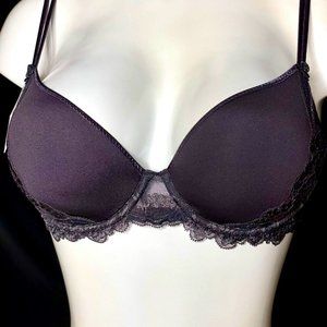 SIMONE 3-D PLUNGE BRA